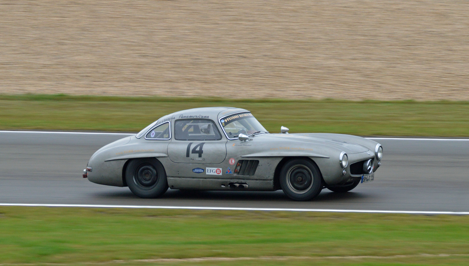 Mercedes-Benz 300 SL