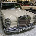 Mercedes-Benz 600