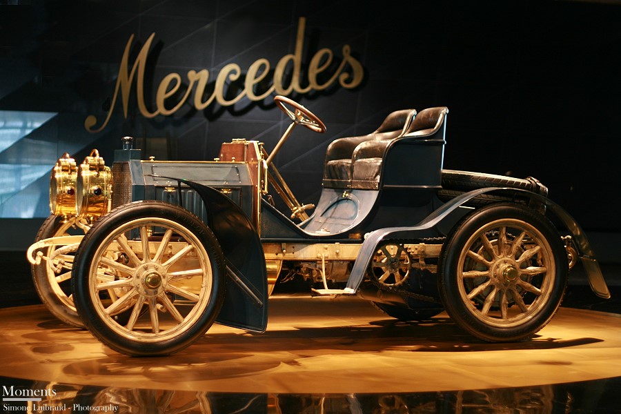 Mercedes Benz