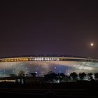 Mercedes Benz Arena in Shanghai bei Nacht