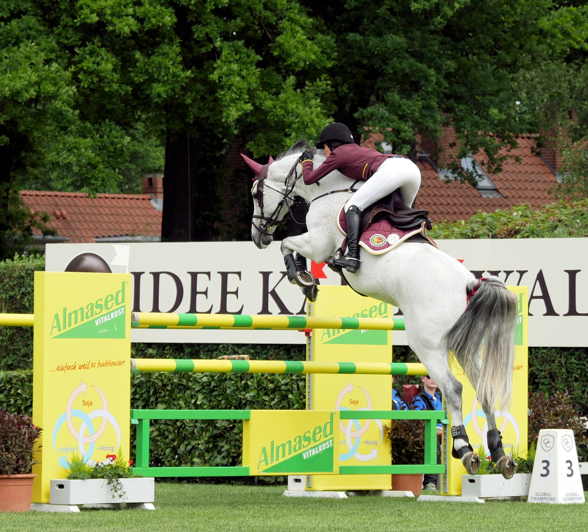 Mercedes-Benz Championat - Jessica Springsteen