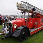 Mercedes Benz Feuerwehrdrehleiter