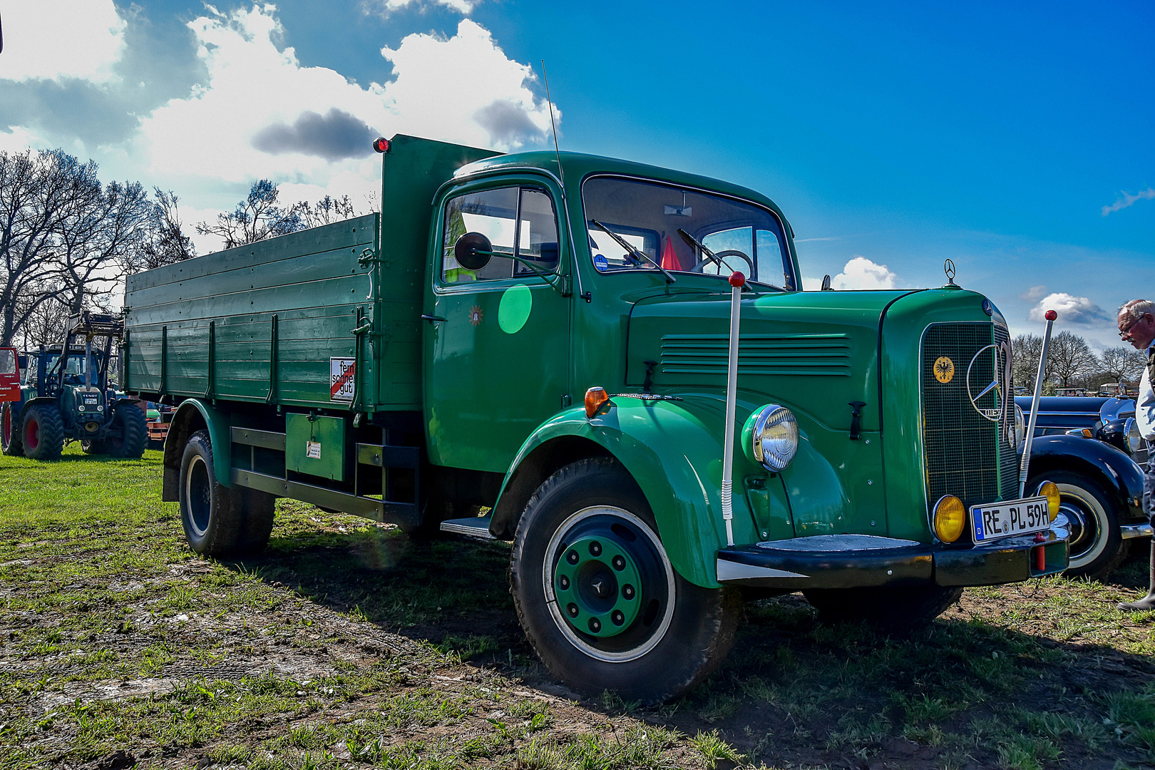 Mercedes Benz L 311