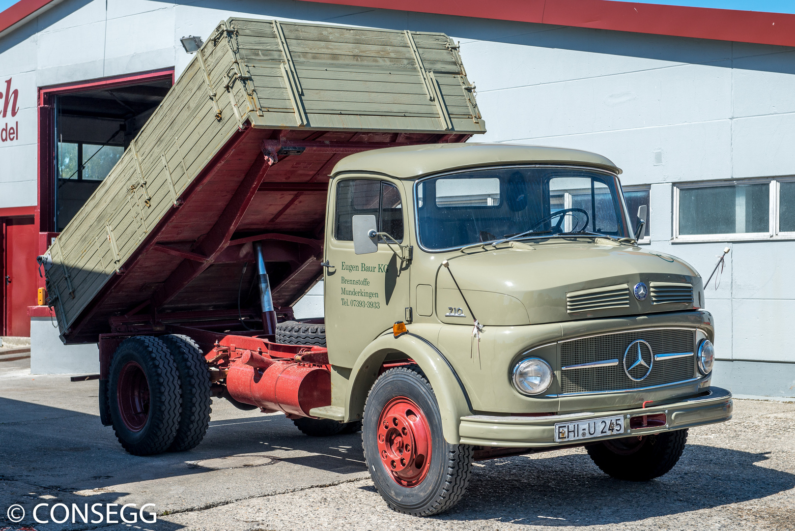 Mercedes-Benz LK 710