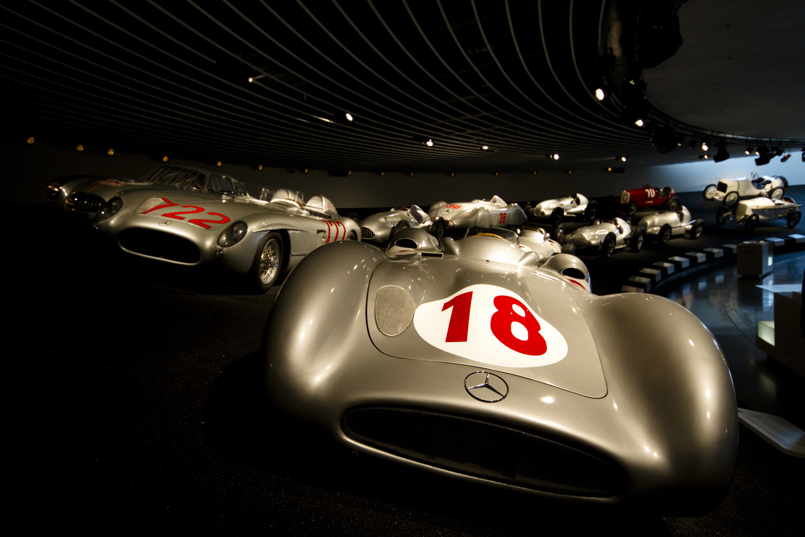 Mercedes Benz Musuem 10