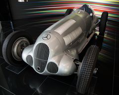 Mercedes-Benz W 125