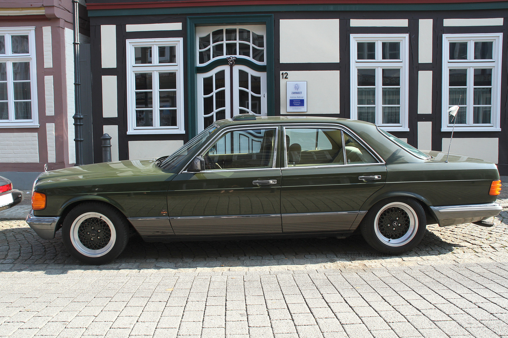 Mercedes Benz W 126