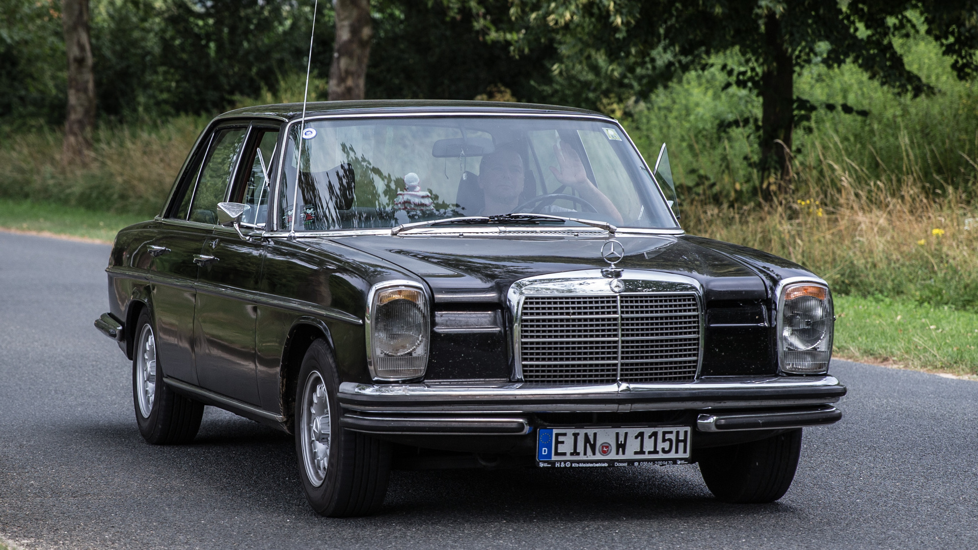 Mercedes Benz W115 Foto & Bild oldtimer, autos, verkehr Bilder auf
