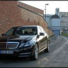 MERCEDES E-Klasse CAR