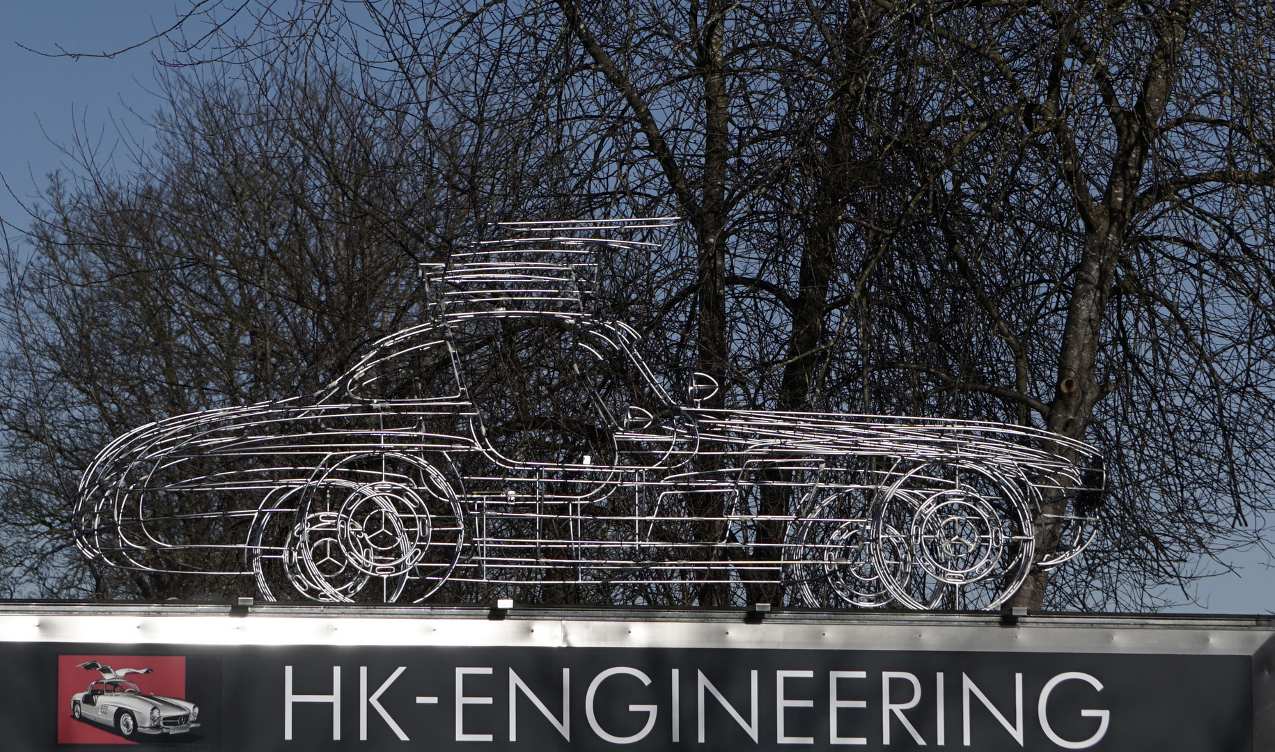 Mercedes Flügeltürer - gefertigt aus Stahlrohr