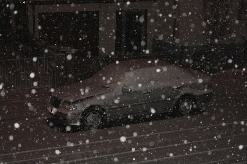 Mercedes [Schneeüberdeckt]