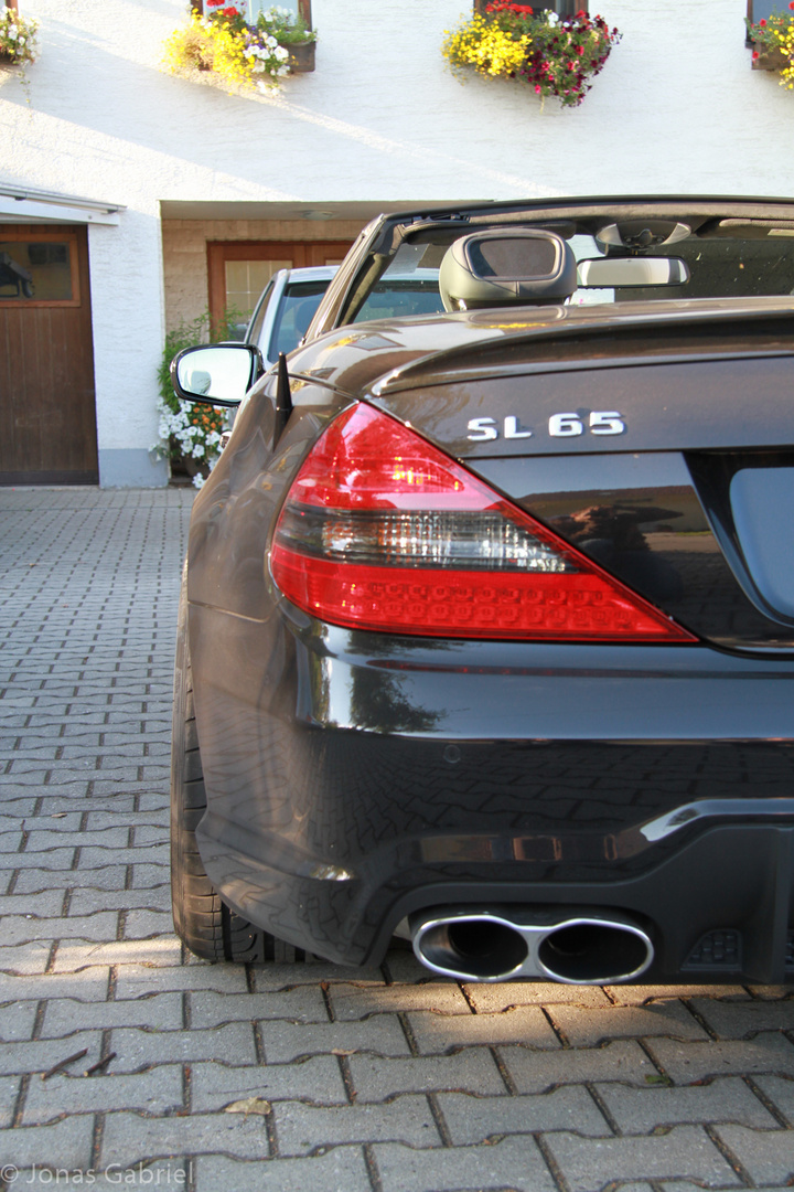 Mercedes SL 65 AMG