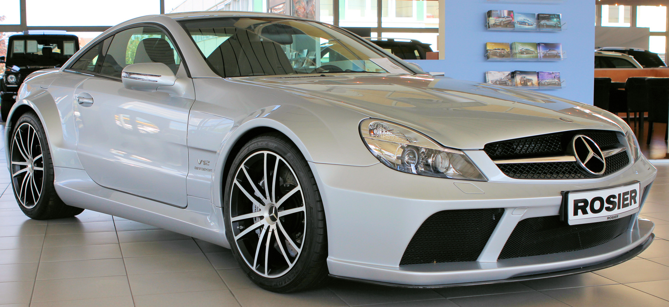 Mercedes SL V12 Biturbo von AMG