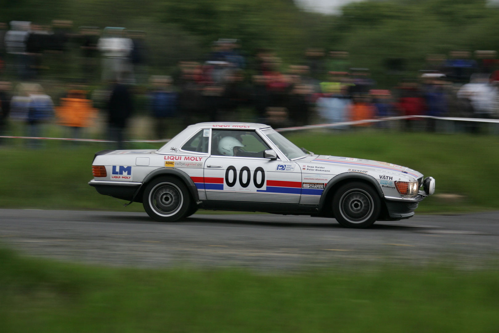 Mercedes SLC Rallyewagen