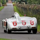 Mercedes SLR 300 - On the road again