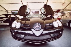 Mercedes SLR