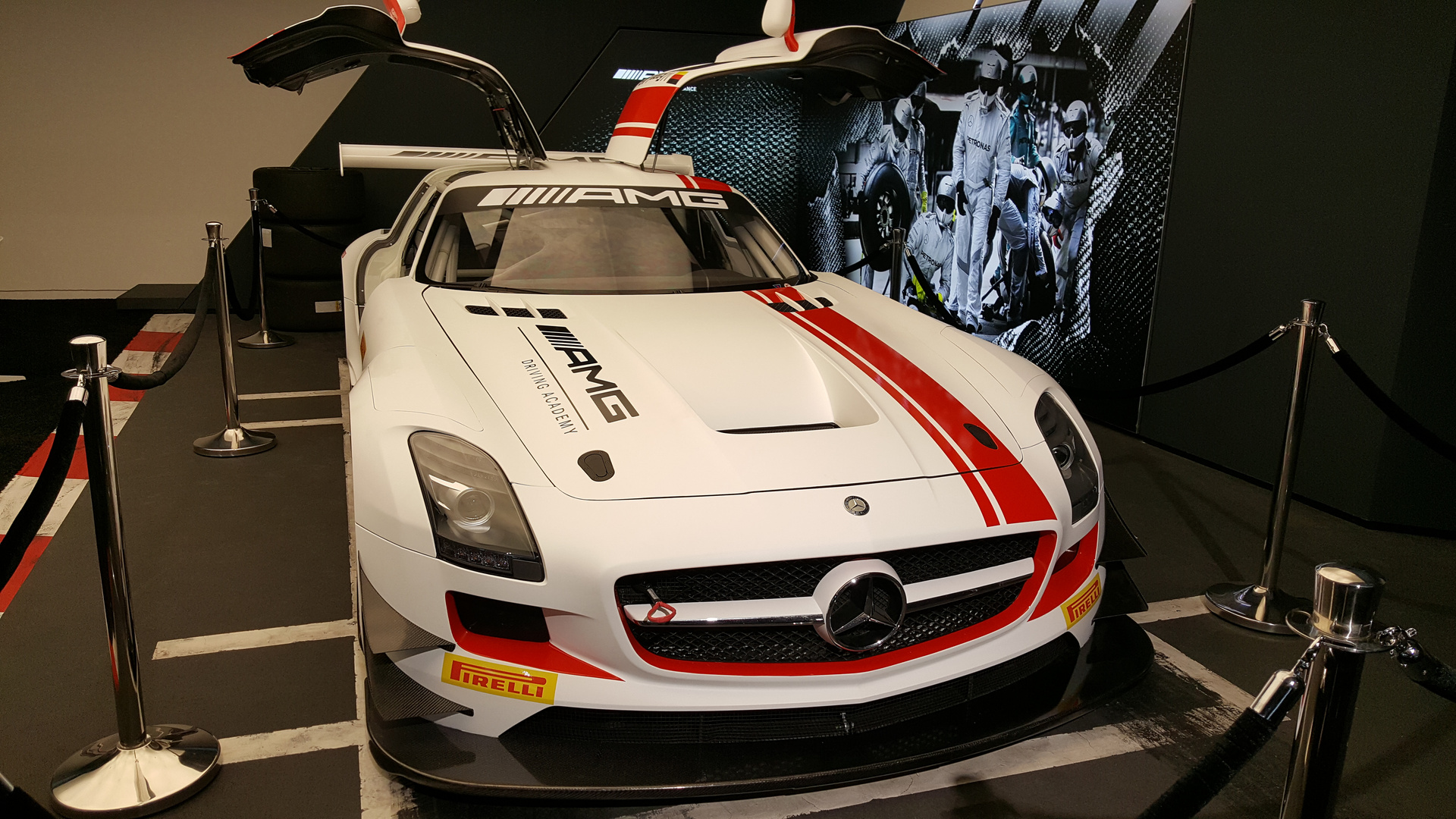 Mercedes SLS AMG