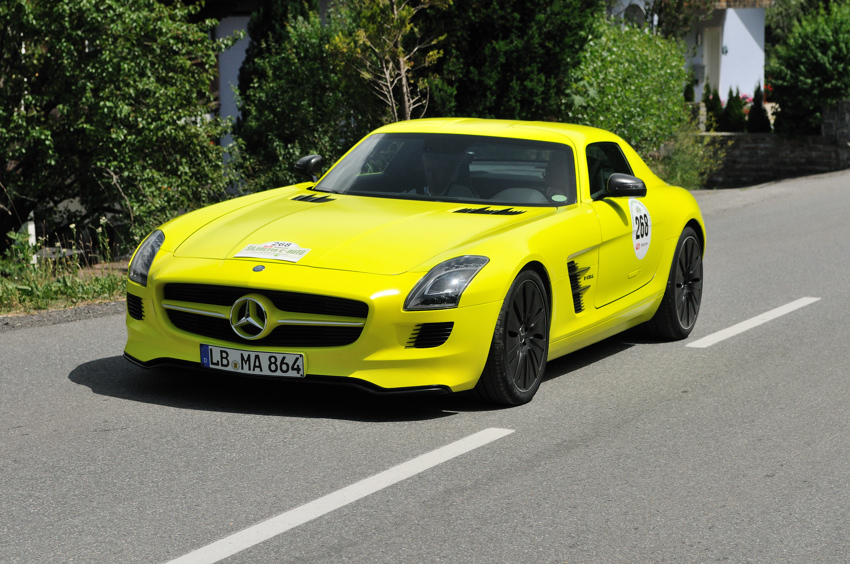 Mercedes SLS AMG E-CELL