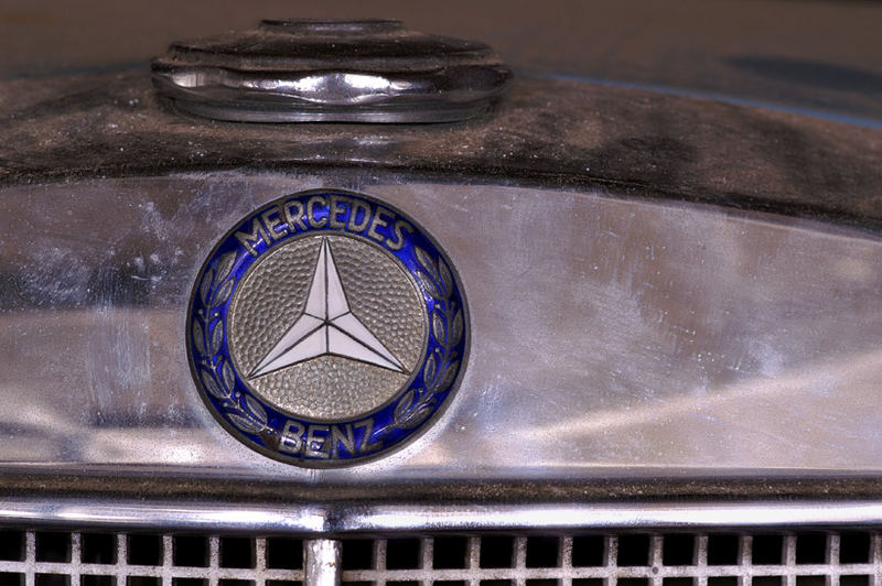 Mercedes-Stern