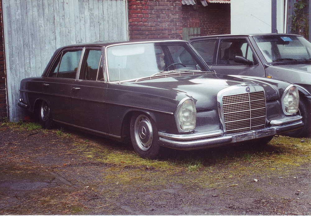 Mercedes W 108