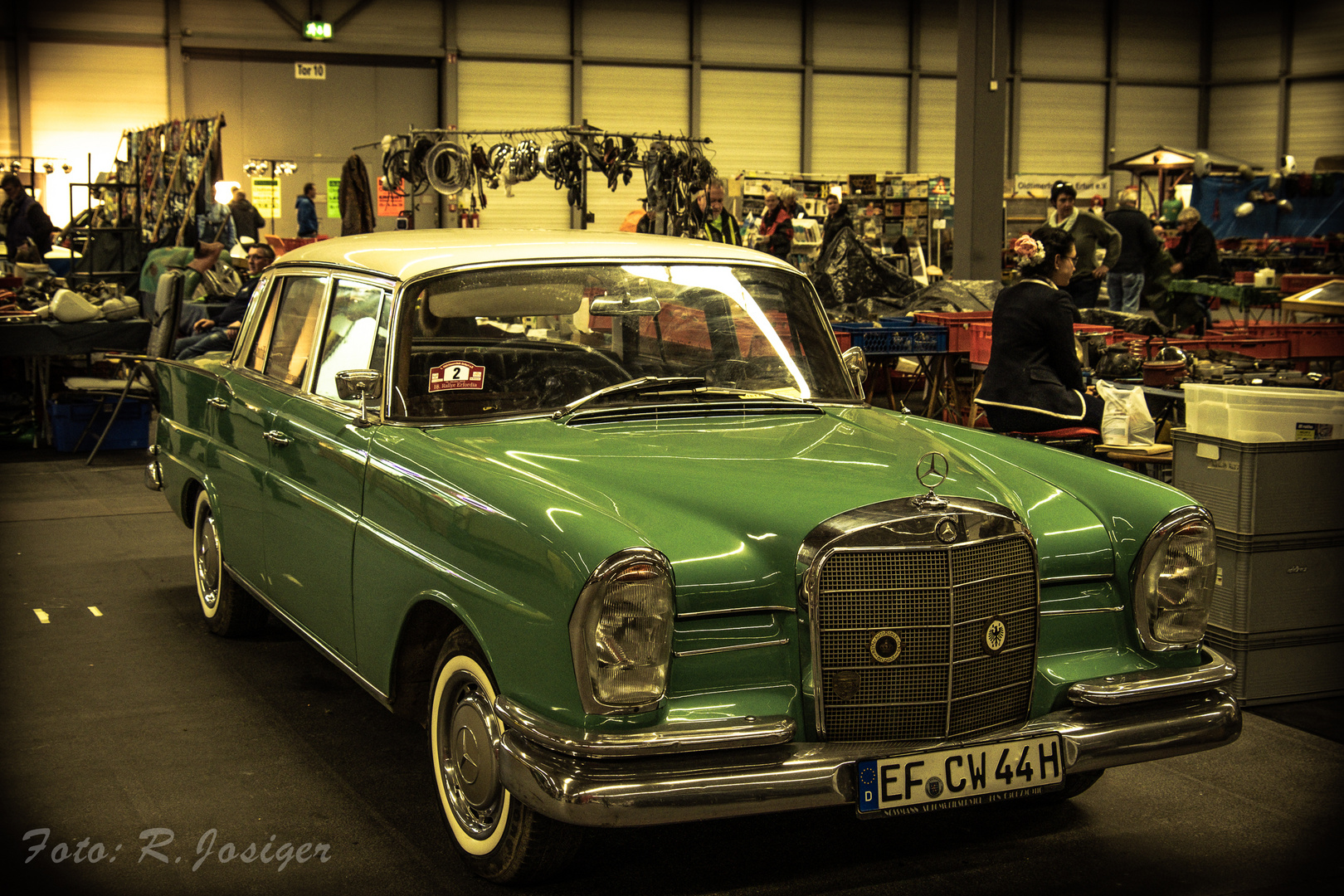 Mercedes W111