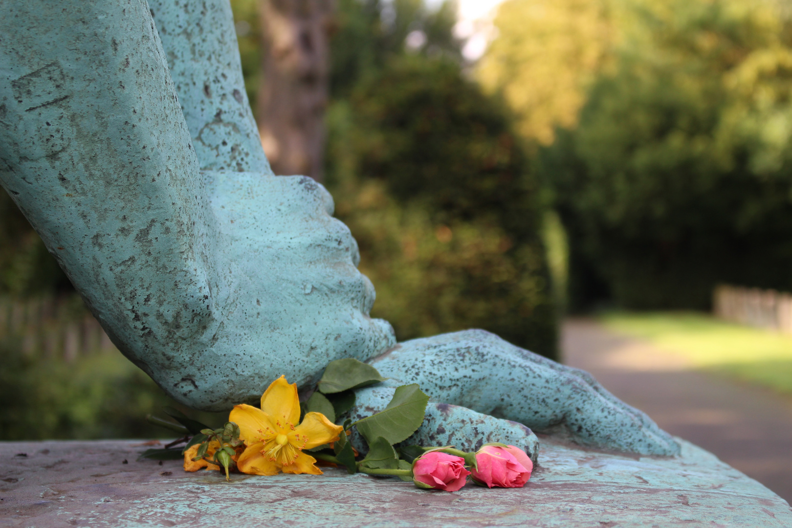 Mercy Foto & Bild architektur, friedhöfe, friedhofdetails Bilder auf