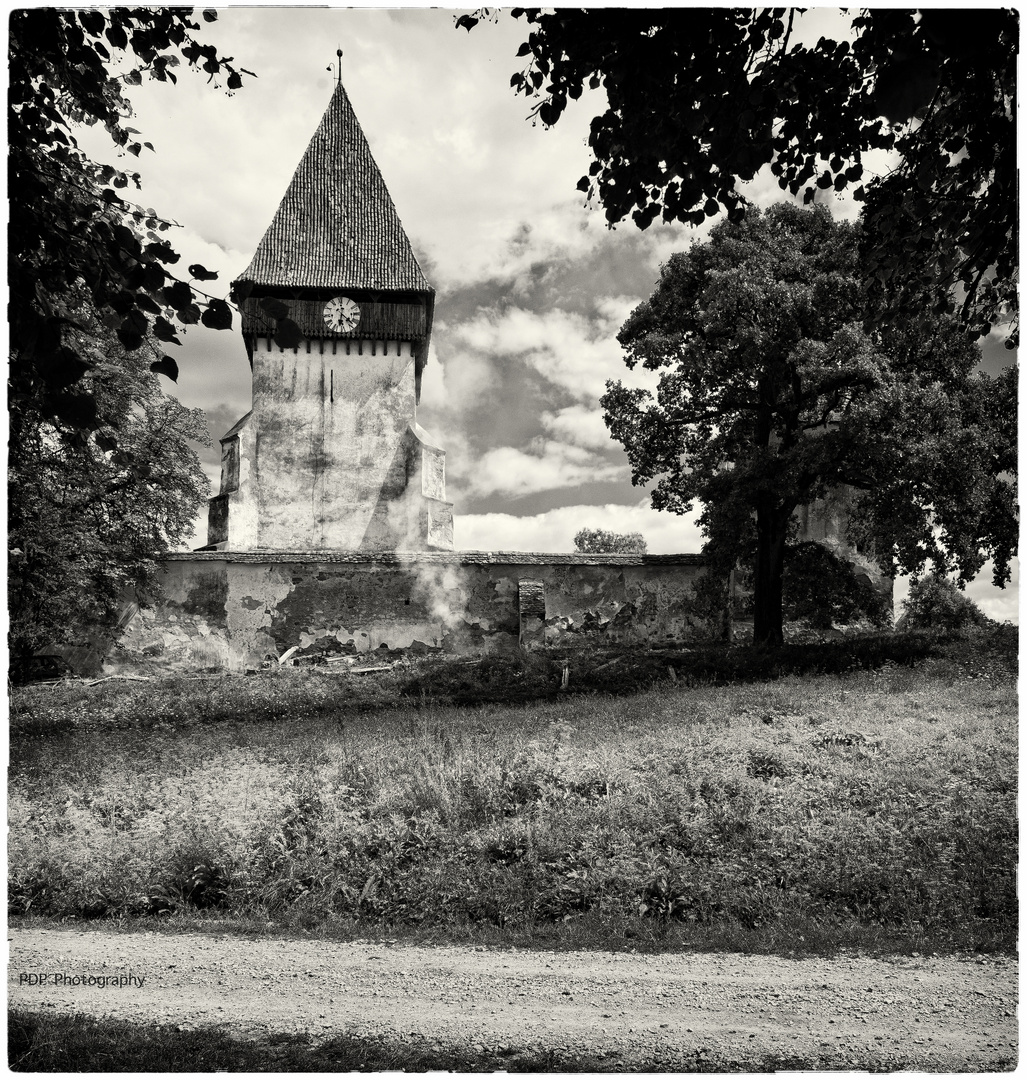 Merghindeal, Romania