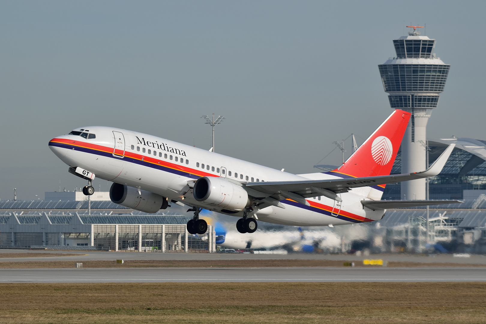 Meridiana - Boeing 737-700