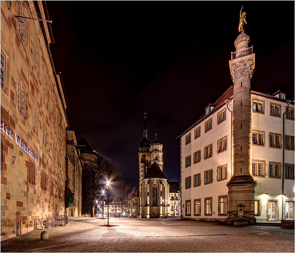 Merkursäule + Stiftskirche