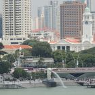 Merlion vor Singapur-Skyline