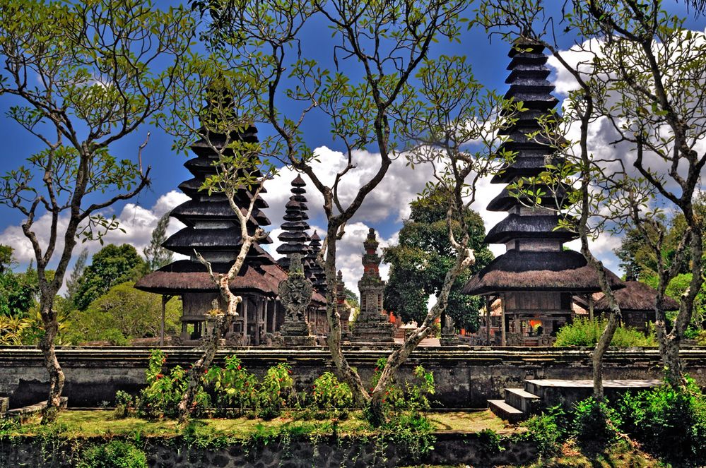 Meru shrines in Pura Taman Ayun