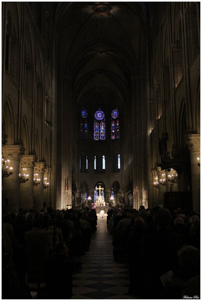 Messe à Notre-Dame de Paris