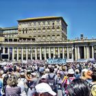 Messe auf dem Petersplatz