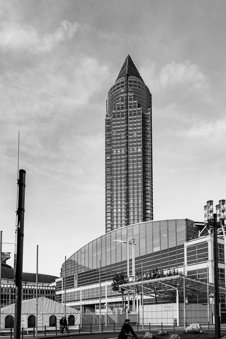 Messe Turm Frankfurt 