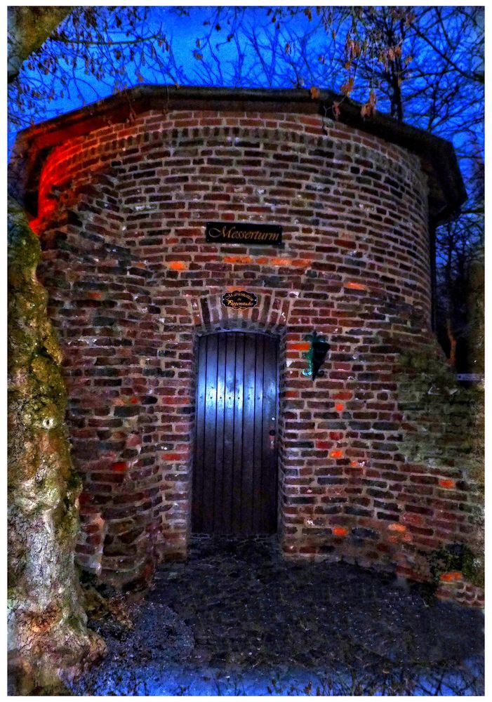 Messerturm ohne Trauerrand