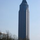 Messetower in Frühlingssonne