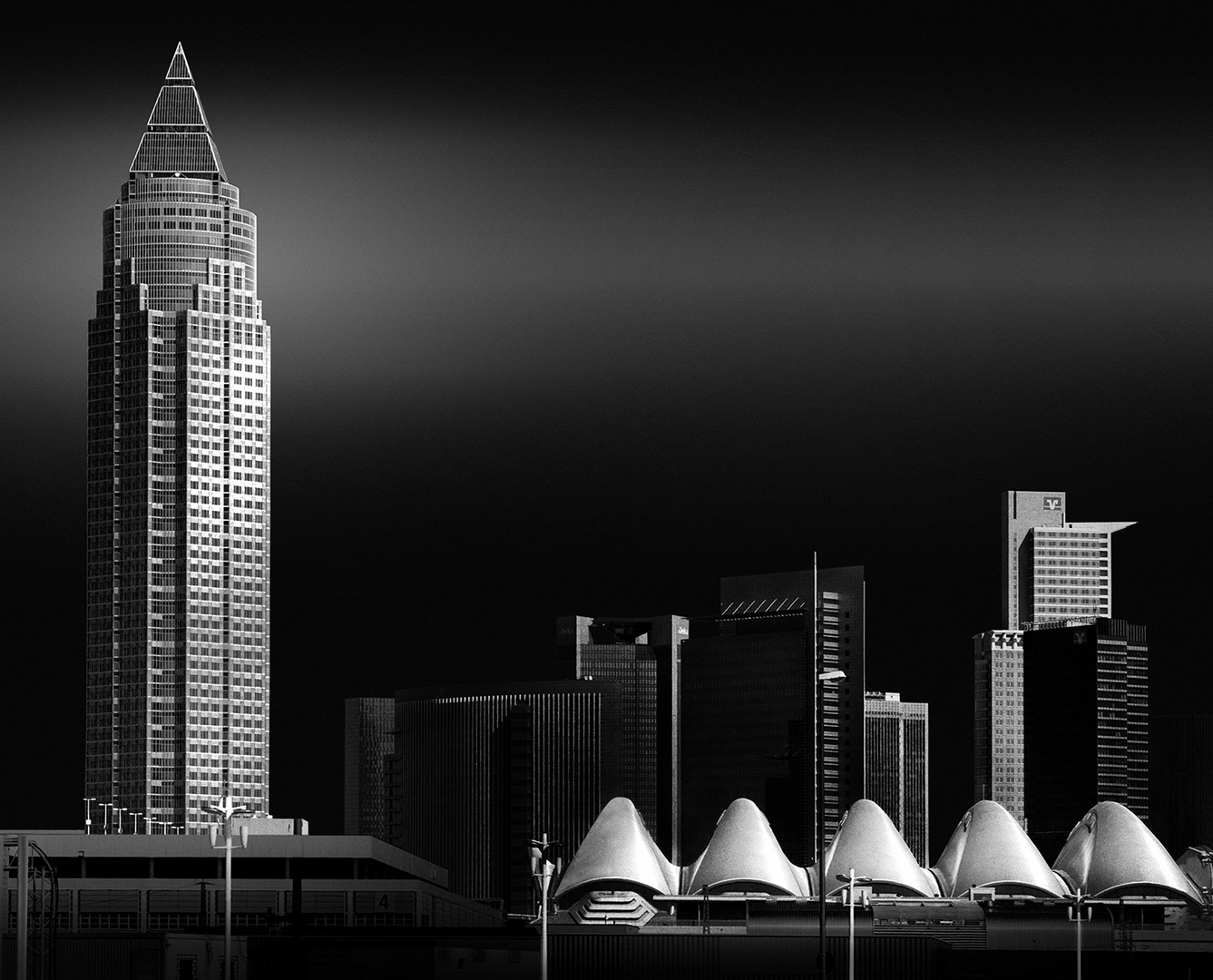 Messeturm 5 Foto & Bild architektur, motive Bilder auf