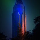 Messeturm blaurot