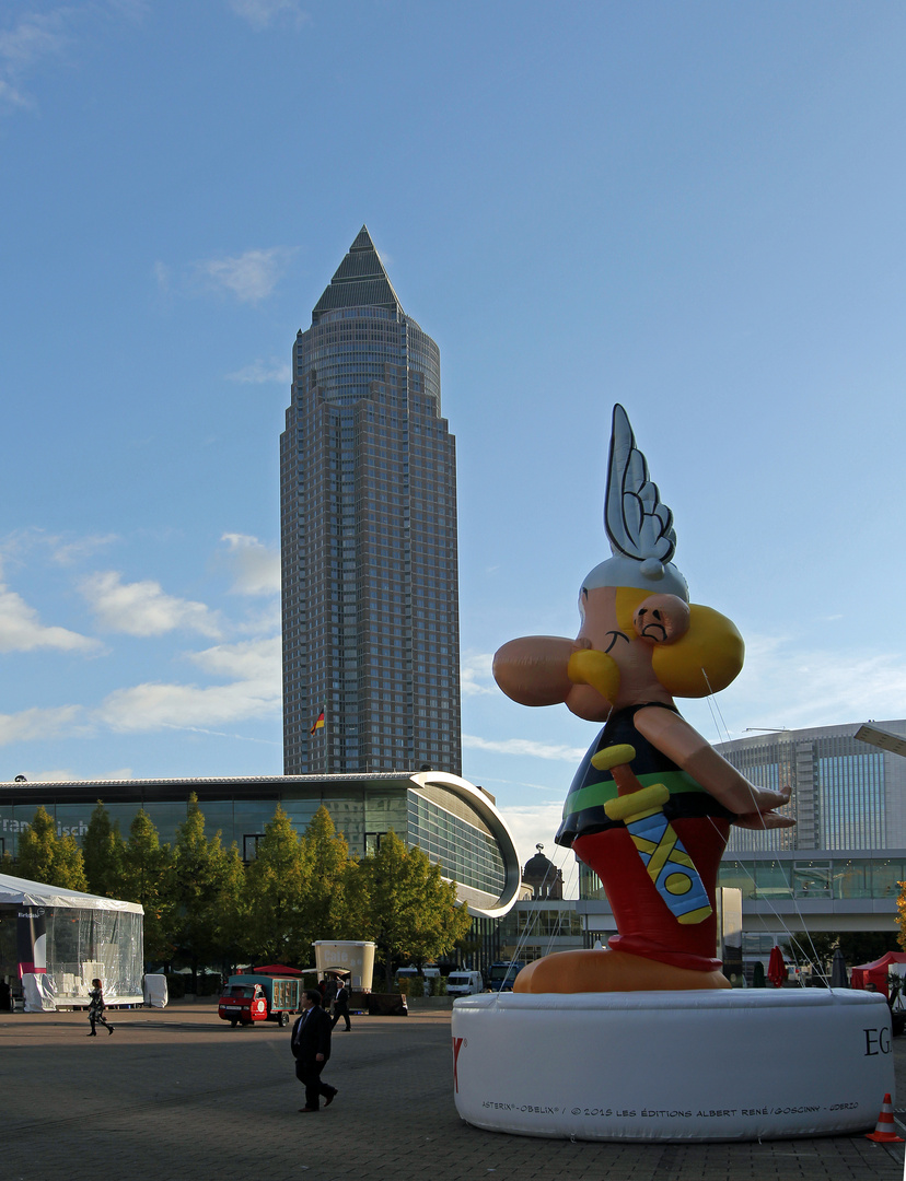 Messeturm - Buchmesse 2017 in Frankfurt am Main