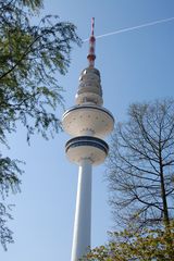 Messeturm in der Sonne