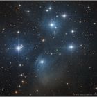 Messier 45 - (Plejaden) u. IC 349 - (Barnards Merope-Nebel)