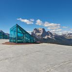 Messner Museum auf dem Monte Rite (2181 m), Berg, Glas, Beton und Mythen.