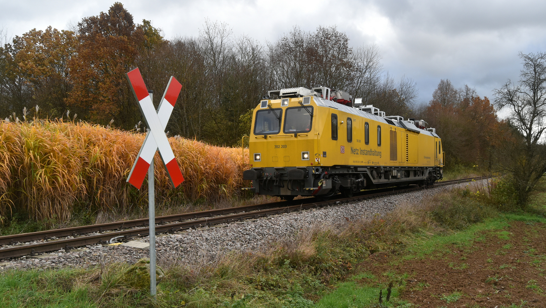 Messzug auf der Krebsbachtalbahn bei Neckarbischofsheim 20.11.2023