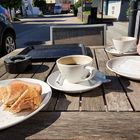 Metastasen im Straßencafé