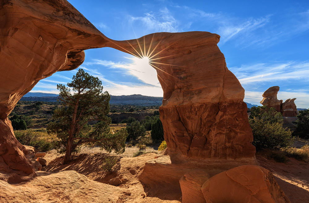 Metate Arch