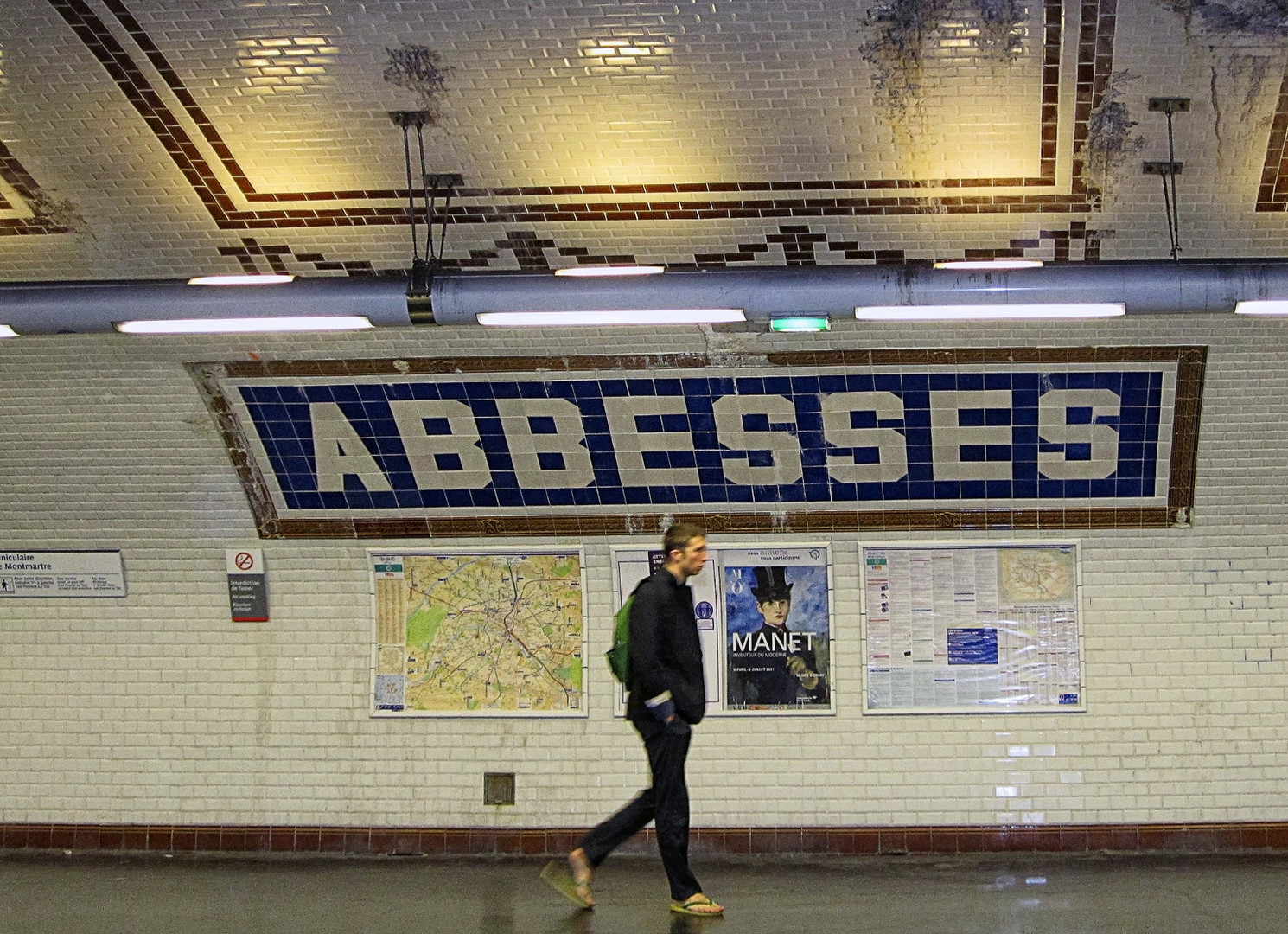 Metro - Abbesses