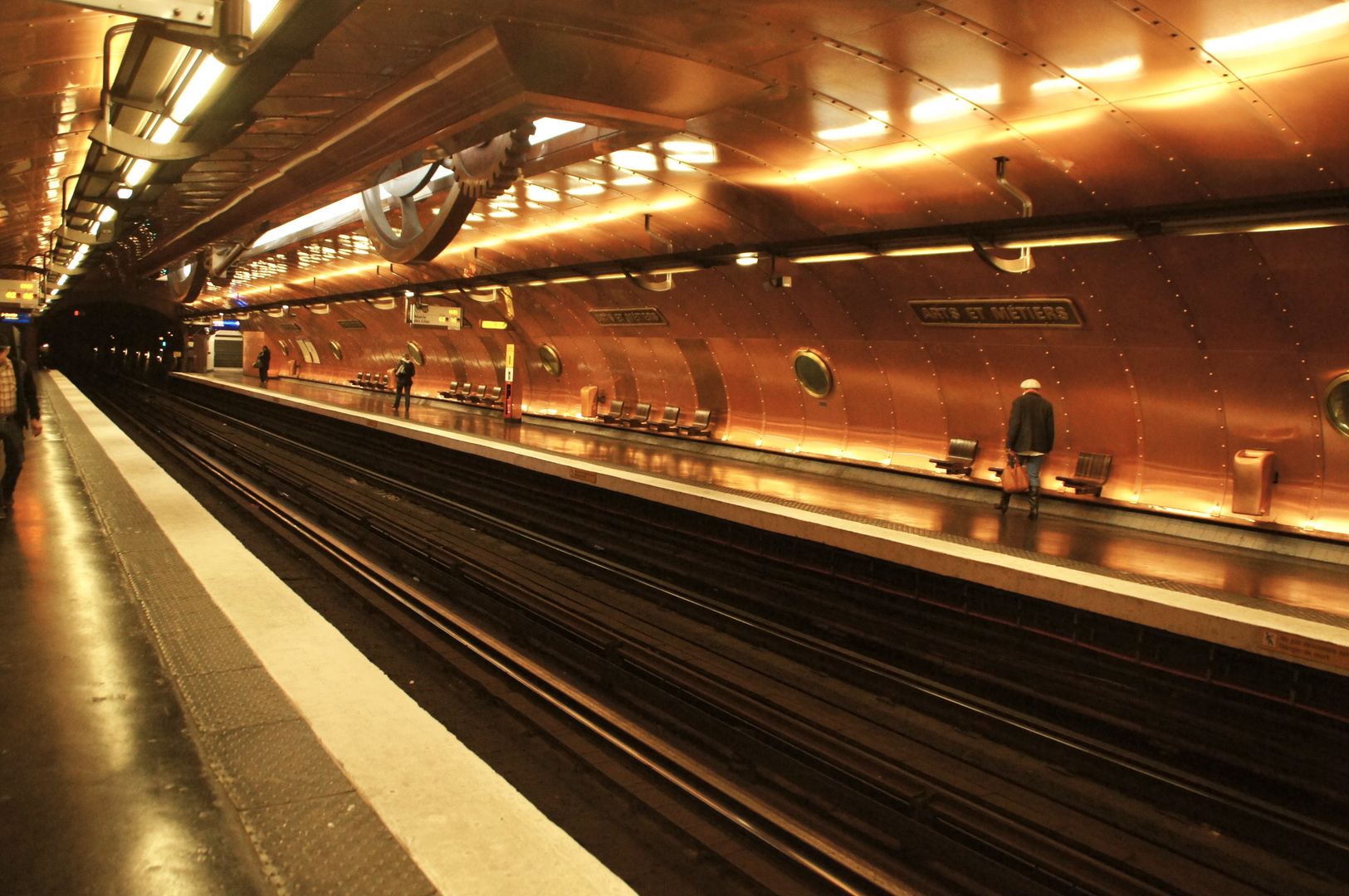 Metro Arts Et Métiers