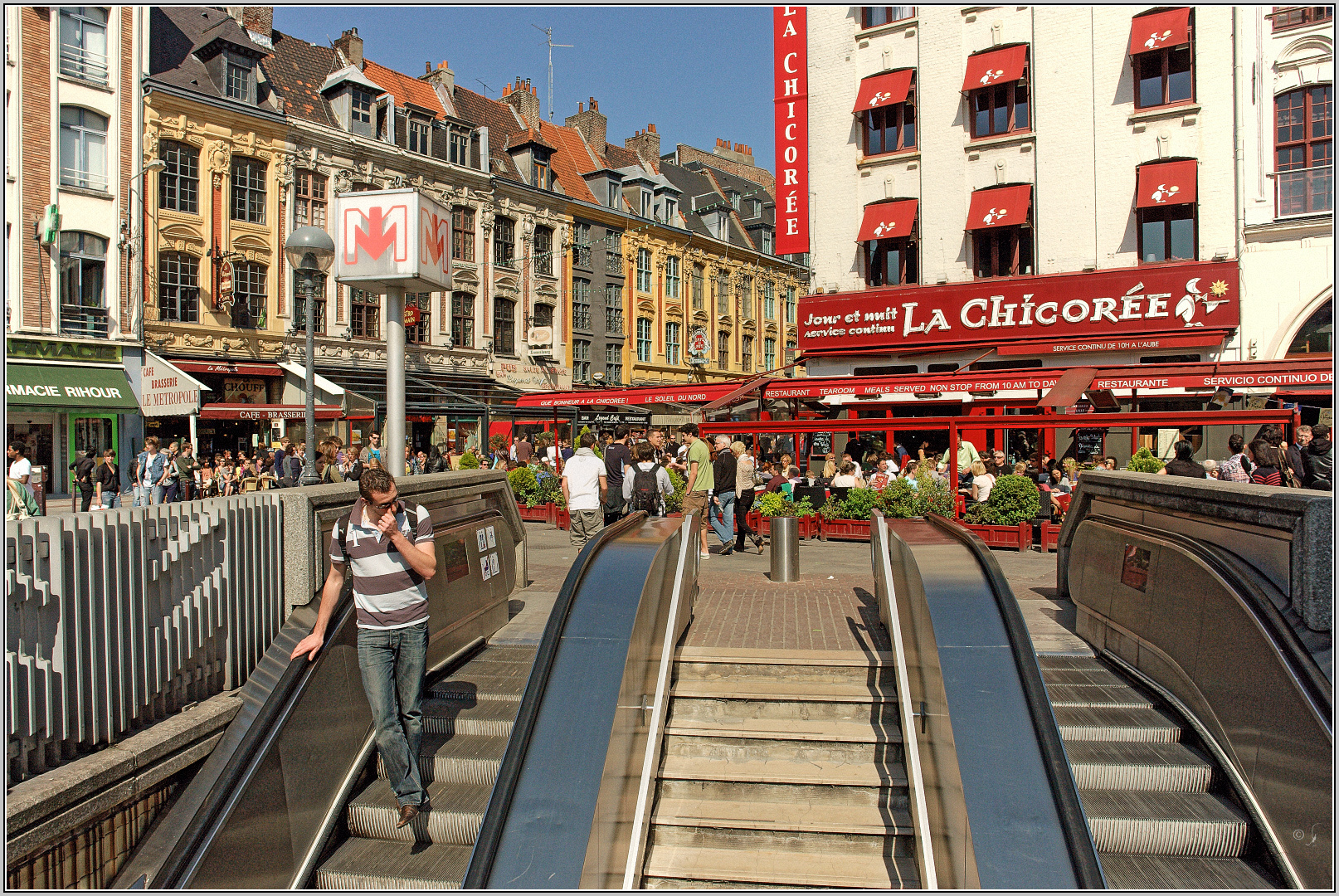 Metro-Eingang: Rihour in Lille