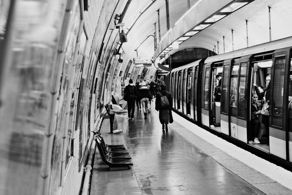 Metro Life Paris
