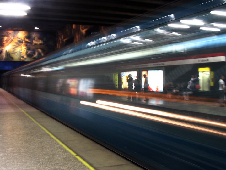 Metro Universidad de Chile